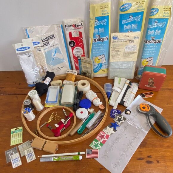 LARGE ASSORTMENT OF SEWING, QUILTING, OR NEEDLE WORK NOTIONS/EMBELLISHMENTS - Picture 1 of 14